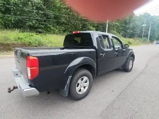 Nissan Frontier 2012 4x4 S 4dr Crew Cab SWB Pickup 6M
