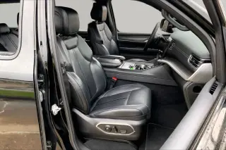 Jeep Wagoneer 2024 4x2 Series II 4dr SUV