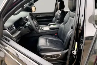 Jeep Wagoneer 2024 4x2 Series II 4dr SUV