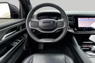Jeep Wagoneer 2024 4x2 Series II 4dr SUV