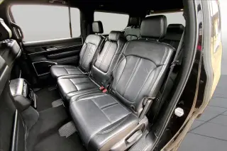 Jeep Wagoneer 2024 4x2 Series II 4dr SUV