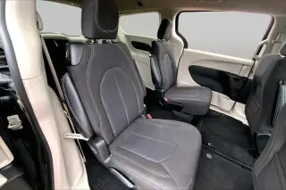Chrysler Voyager 2023 LX 4dr Mini-Van