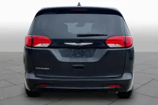 Chrysler Voyager 2023 LX 4dr Mini-Van