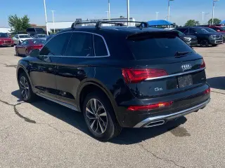 Audi Q5 2022 AWD quattro S line Prestige 45 TFSI 4dr SUV