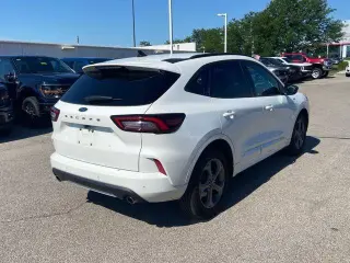 Ford Escape 2023 ST-Line 4dr SUV