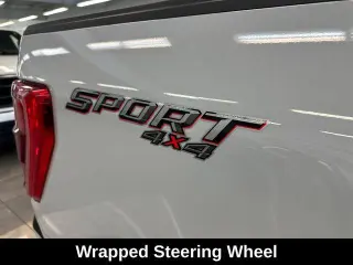 Ford F-150 2023 4x4 Lariat 4dr SuperCrew 5.5 ft. SB