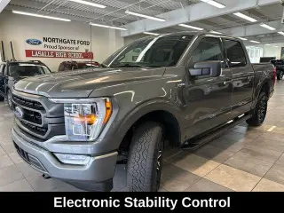 Ford F-150 2023 4x4 XL 4dr SuperCrew 5.5 ft. SB