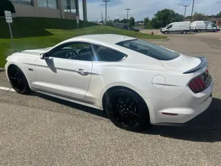 Ford Mustang 2017 GT 2dr Fastback