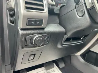 Ford F-150 2018 4x4 Raptor 4dr SuperCrew 5.5 ft. SB