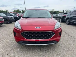 Ford Escape 2022 AWD SE 4dr SUV