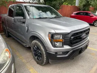 Ford F-150 2023 4x4 XL 4dr SuperCrew 5.5 ft. SB