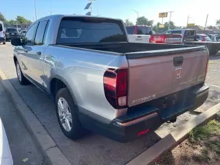 Honda Ridgeline 2017 AWD RT 4dr Crew Cab 5.3 ft. SB