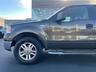 Ford F-150 2005 4dr SuperCab XL 4WD Styleside 6.5 ft. SB