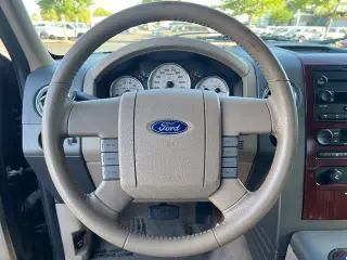 Ford F-150 2005 4dr SuperCab XL 4WD Styleside 6.5 ft. SB