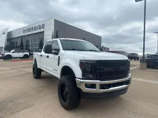 Ford F-250 Super Duty 2017 4x4 King Ranch 4dr Crew Cab 6.8 ft. SB Pickup