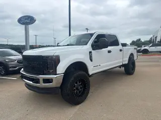 Ford F-250 Super Duty 2017 4x4 King Ranch 4dr Crew Cab 6.8 ft. SB Pickup