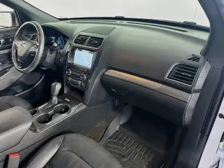 Ford Explorer 2018 XLT 4dr SUV