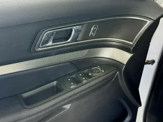 Ford Explorer 2018 XLT 4dr SUV