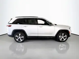 Jeep Grand Cherokee 2024 4x4 4xe 4dr SUV