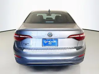 Volkswagen Jetta 2023 SE 4dr Sedan