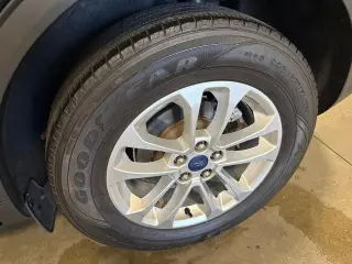 Ford Escape 2021 AWD SE 4dr SUV