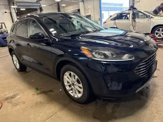 Ford Escape 2021 AWD SE 4dr SUV