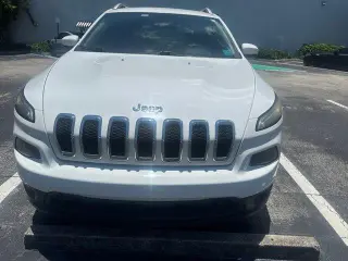 Jeep Cherokee 2015 Latitude 4dr SUV