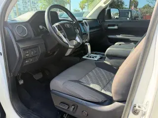 Toyota Tundra 2021 4x2 SR5 4dr Double Cab Pickup SB