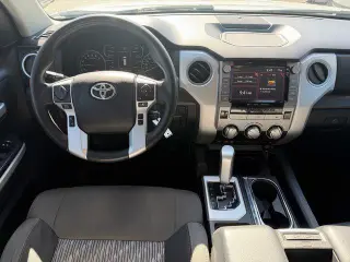 Toyota Tundra 2021 4x2 SR5 4dr Double Cab Pickup SB