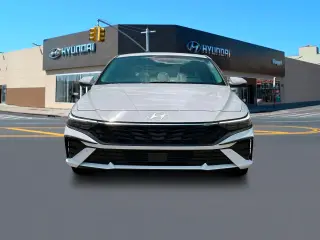 Hyundai ELANTRA 2024 Limited 4dr Sedan