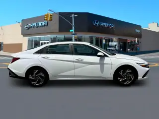 Hyundai ELANTRA 2024 Limited 4dr Sedan