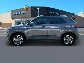 Hyundai VENUE 2024 SEL 4dr Crossover