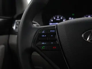 Hyundai SONATA 2016 Limited 4dr Sedan PZEV