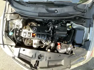 Acura ILX 2013 2.0L 4dr Sedan w/Technology Package