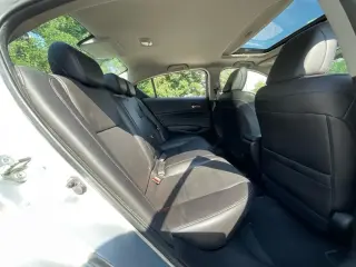 Acura ILX 2013 2.0L 4dr Sedan w/Technology Package