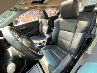 Acura ILX 2013 2.0L 4dr Sedan w/Technology Package