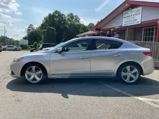 Acura ILX 2013 2.0L 4dr Sedan w/Technology Package