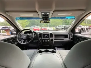 Ram 1500 2014 4x2 Express 4dr Crew Cab 5.5 ft. SB Pickup