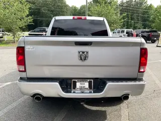 Ram 1500 2014 4x2 Express 4dr Crew Cab 5.5 ft. SB Pickup
