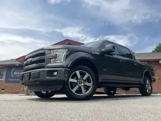 Ford F-150 2015 4x4 Platinum 4dr SuperCrew 5.5 ft. SB