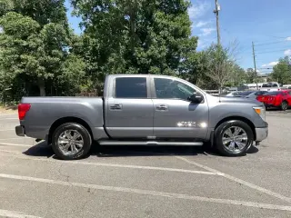 Nissan Titan 2019 4x2 S 4dr Crew Cab