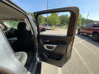 Nissan Titan 2019 4x2 S 4dr Crew Cab