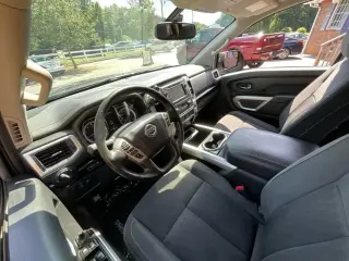 Nissan Titan 2019 4x2 S 4dr Crew Cab