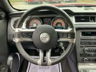Ford Mustang 2012 V6 2dr Fastback