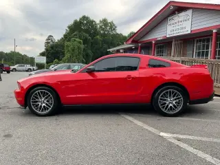 Ford Mustang 2012 V6 2dr Fastback