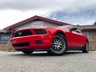 Ford Mustang 2012 V6 2dr Fastback