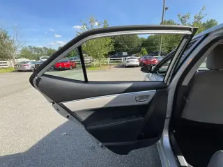 Toyota Corolla 2015 S 4dr Sedan