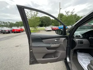 Honda Odyssey 2015 EX-L 4dr Mini-Van