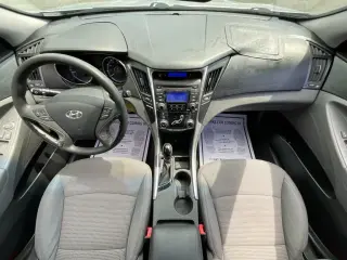 Hyundai SONATA 2012 GLS 4dr Sedan 6M