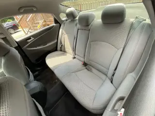 Hyundai SONATA 2012 GLS 4dr Sedan 6M